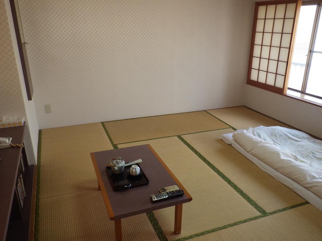 Uokagi Ryokan นาโกย่า ภายนอก รูปภาพ
