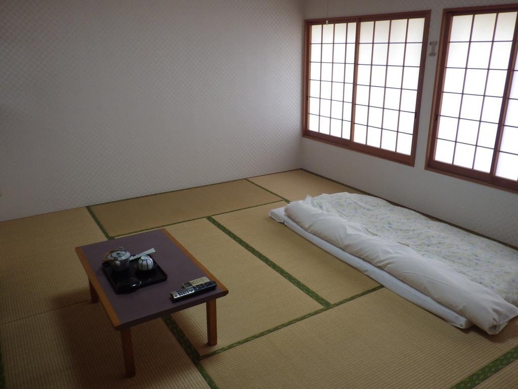 Uokagi Ryokan นาโกย่า ภายนอก รูปภาพ